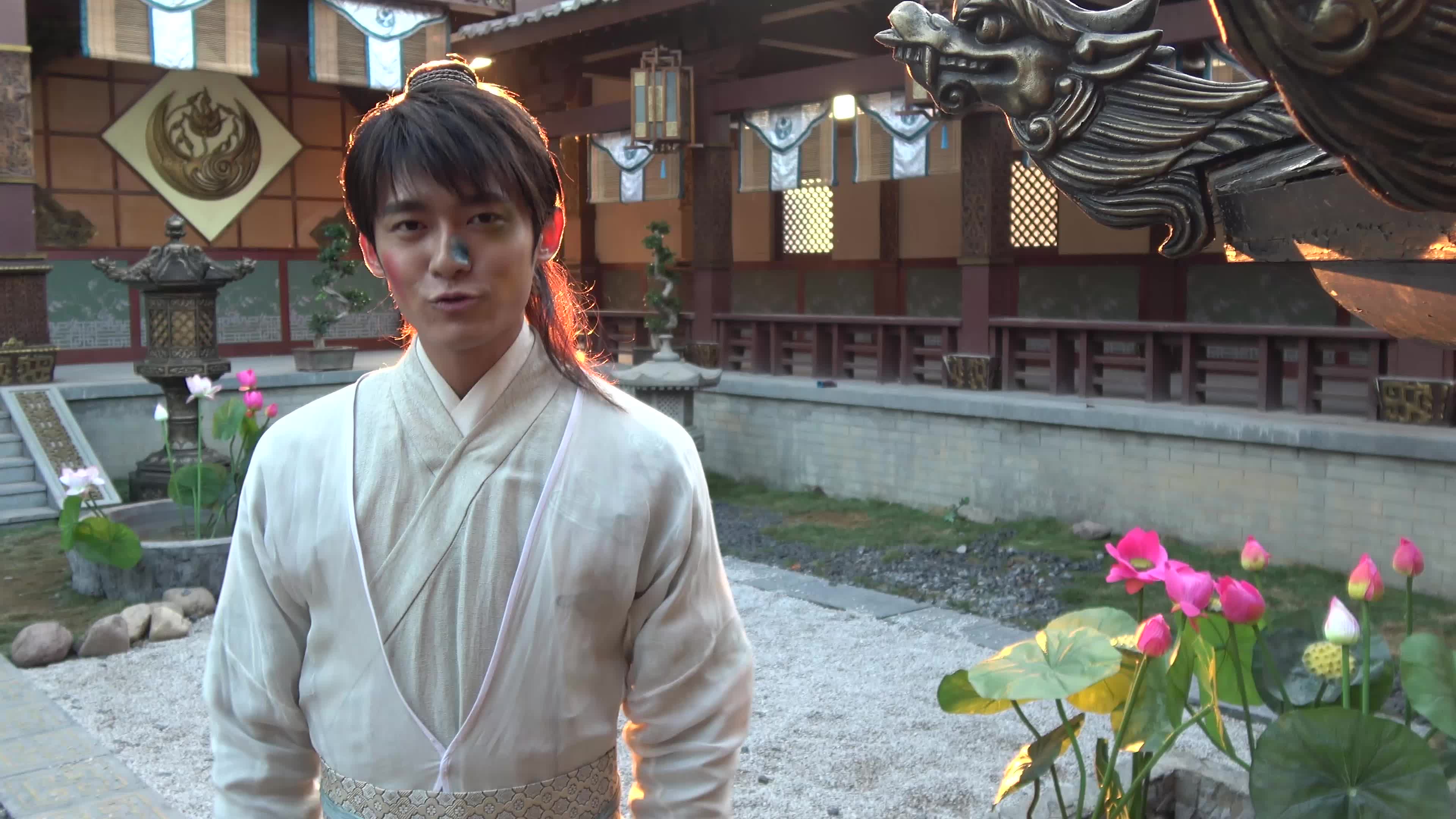 《玄门大师》杀青  X29刻苦拍戏彰显青春热血 