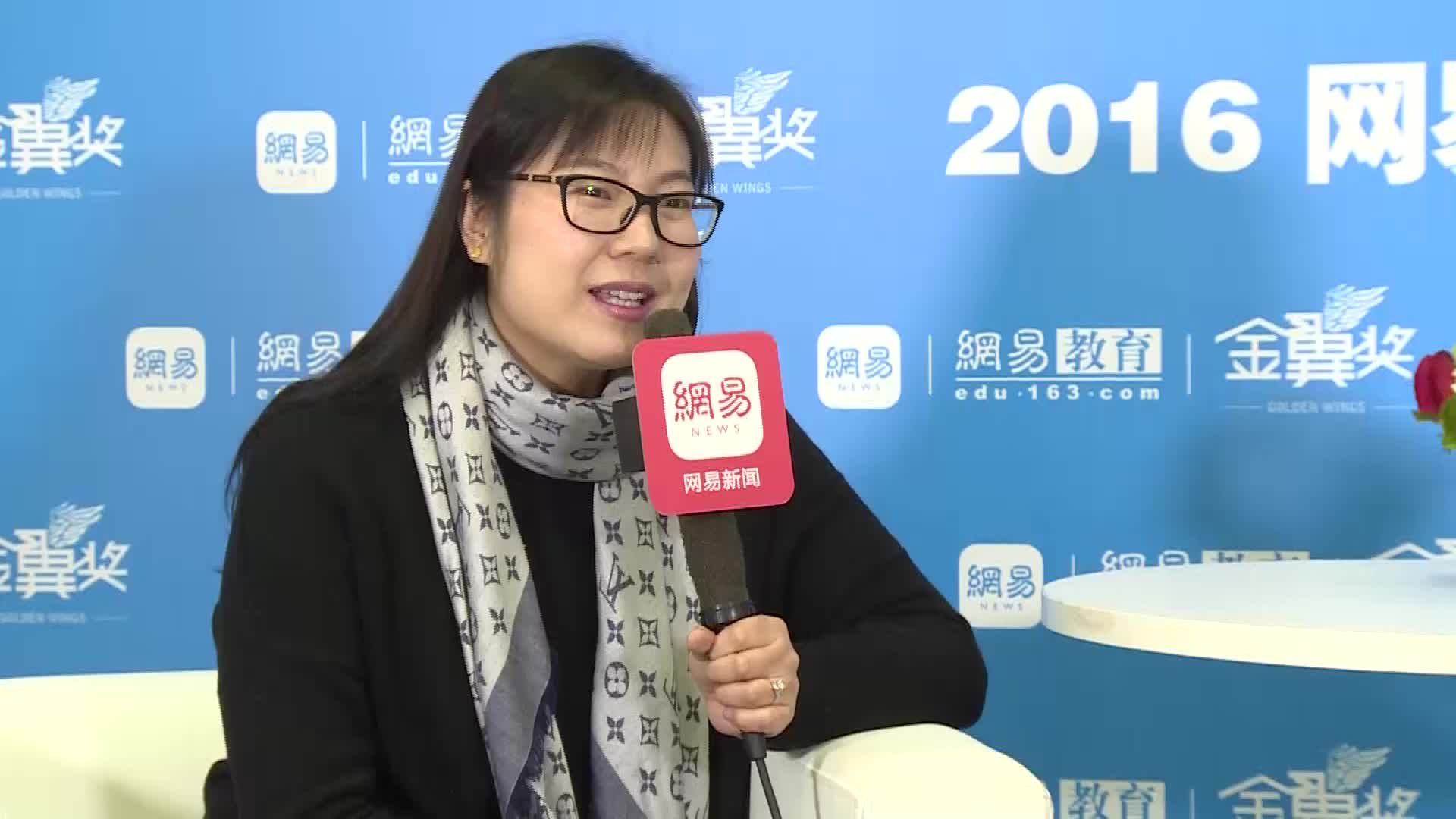 世贸通移民集团北京公司总经理  孙女士