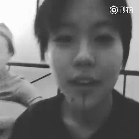 窦靖童翻唱林宥嘉的《浪费》