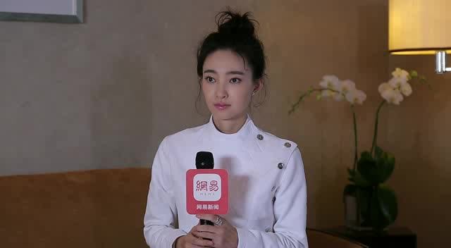 王丽坤专访：反重力躺可以让人很愉快