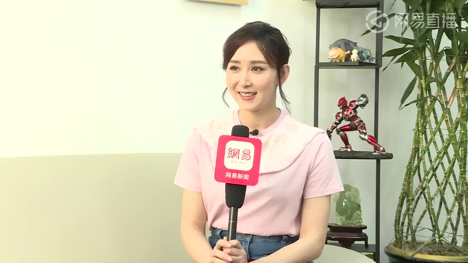 胡静：讨厌豪门阔太这个标签，儿子说我无聊