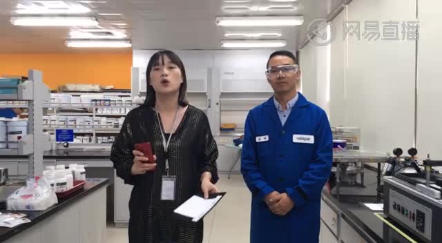 大咖帮帮忙华润漆实验_耐擦洗实验