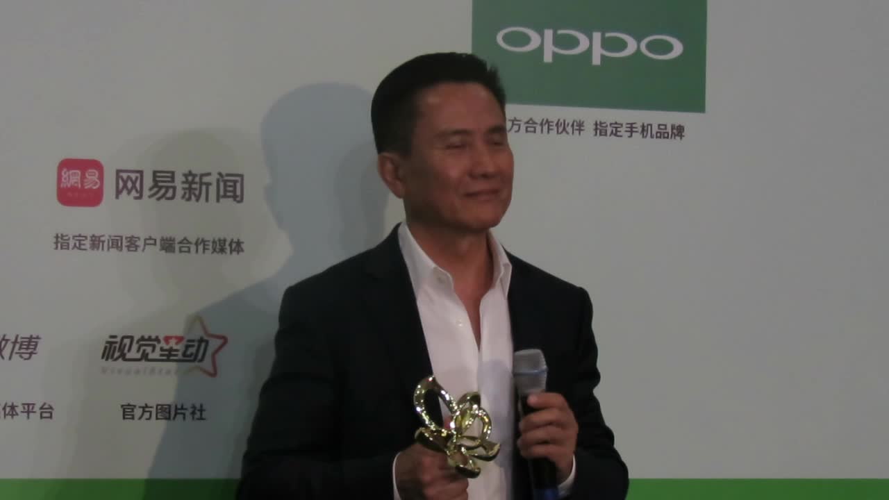 白玉兰奖视帝张译喊话：大家多找我拍戏，我不贵
