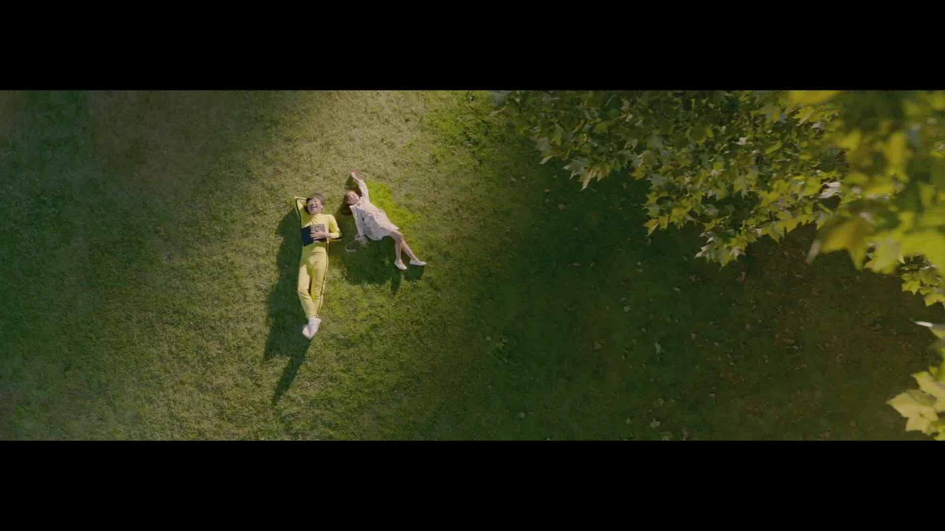 电影《泡芙小姐》发推广曲MV