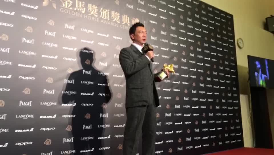 最佳改编剧本奖《大佛普拉斯》黄信尧
